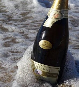 Champagne Dérot Delugny